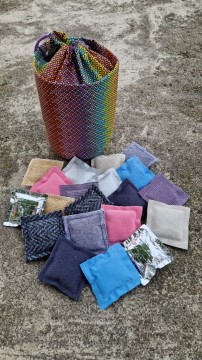 Hmatové pexeso - materiál