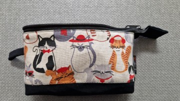 Kosmetická etua malá 12