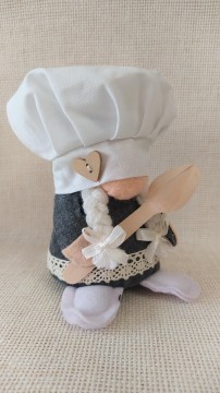 Skřítek kuchařka 01